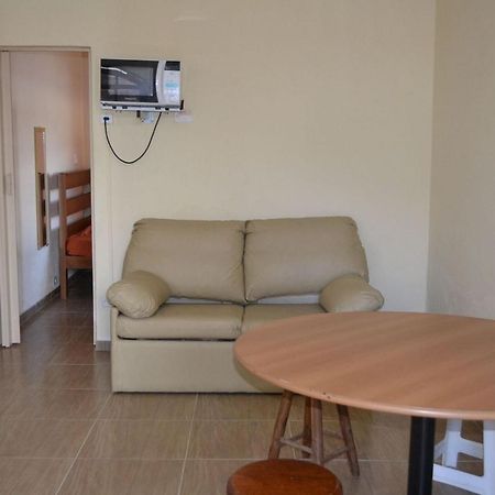 0001.09 - Maranduba - Chale Terreo - 1 Dormitorio - 6 Pessoas - 2 Quadras Do Mar - Piscina - Wi-Fi Ubatuba Buitenkant foto