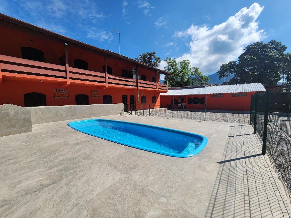 0001.09 - Maranduba - Chale Terreo - 1 Dormitorio - 6 Pessoas - 2 Quadras Do Mar - Piscina - Wi-Fi Ubatuba Buitenkant foto